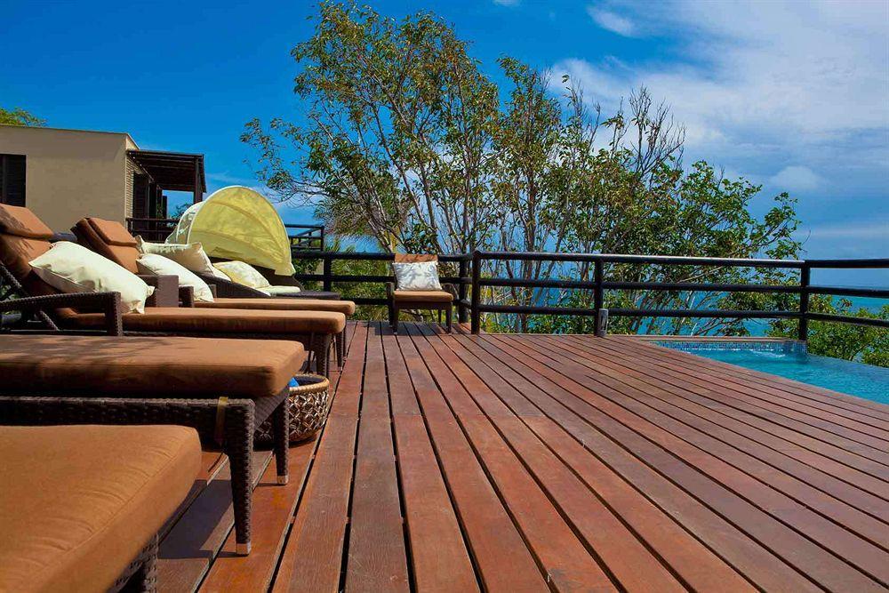 Hotel Deep Blue à Providencia  Extérieur photo